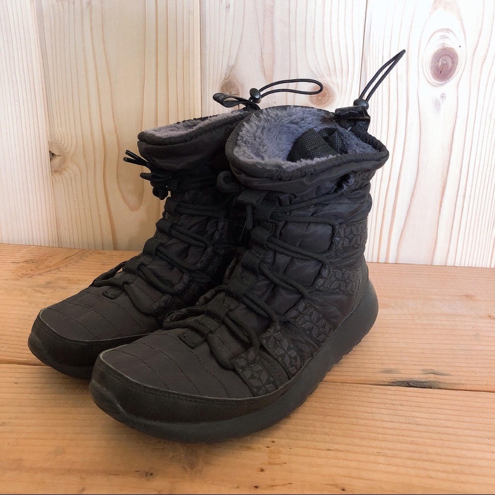 NIKE SNEAKER BOOTS